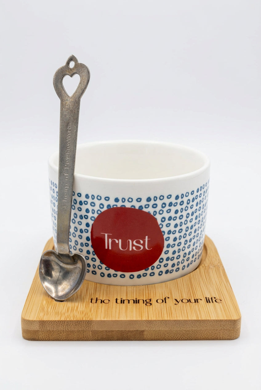 Wellbeing cup with handle, wooden engraved coaster and spoon